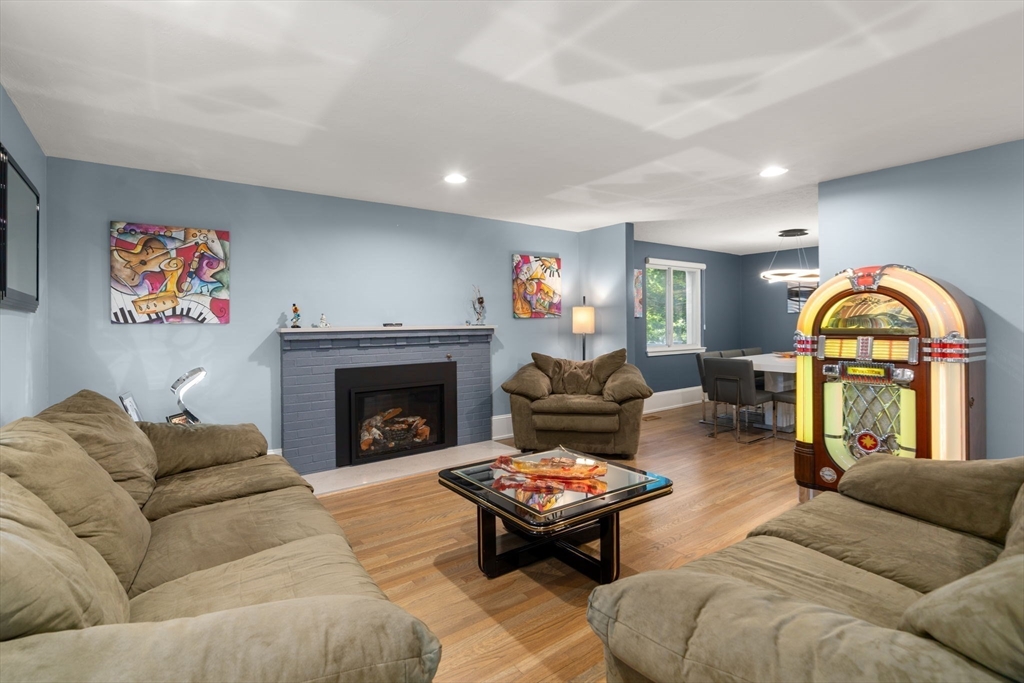 41 Juniper Lane
