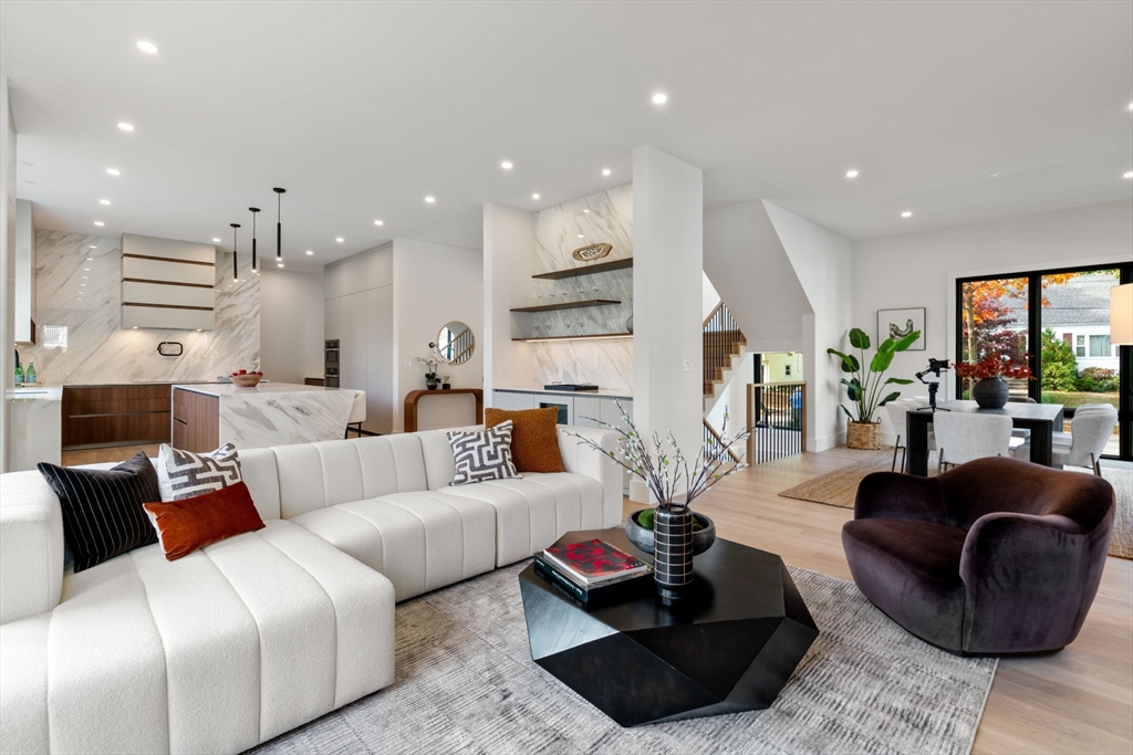 56 Dearborn Street # 56