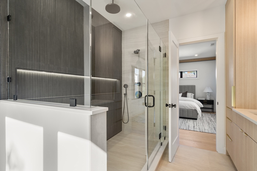 180 Hunnewell Ave # A