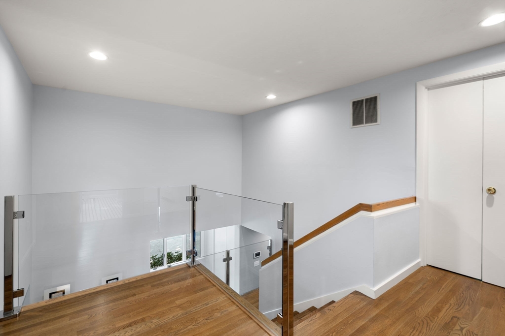 41 Juniper