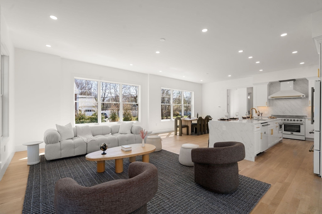 5 Morseland Ave