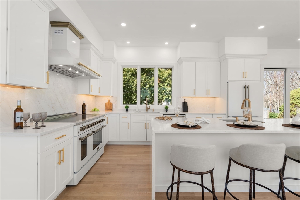 5 Morseland Ave