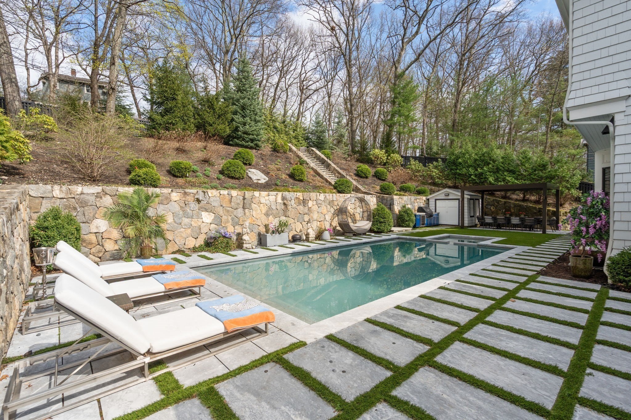 136 Beaumont Ave