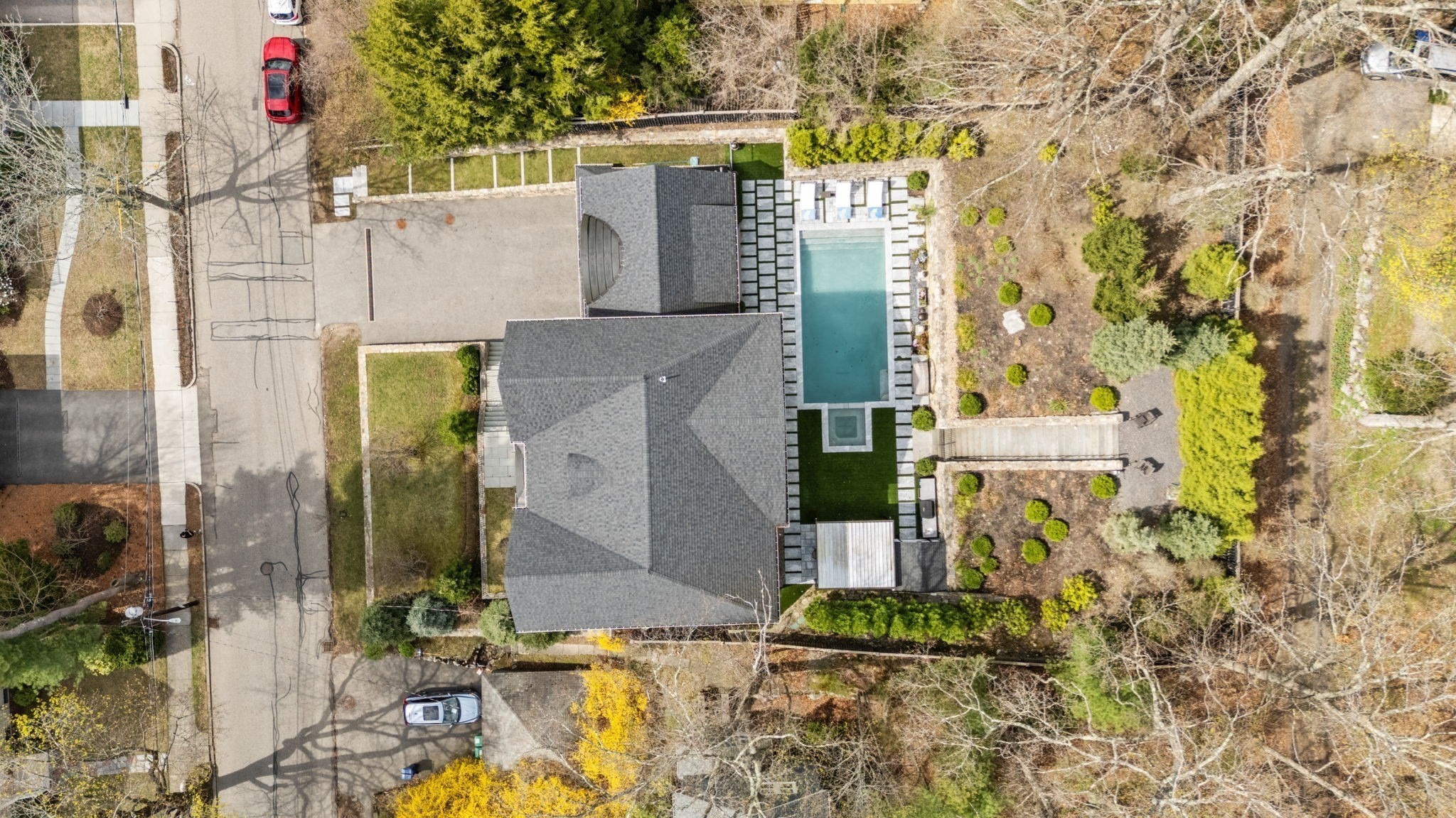 136 Beaumont Ave