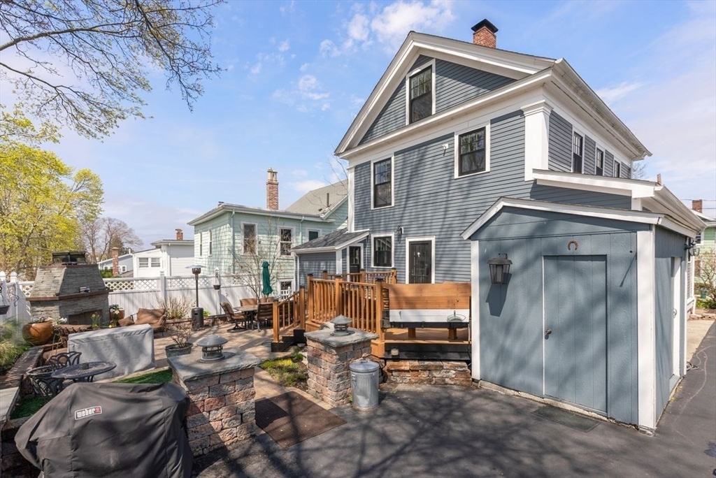 52 Gardner St