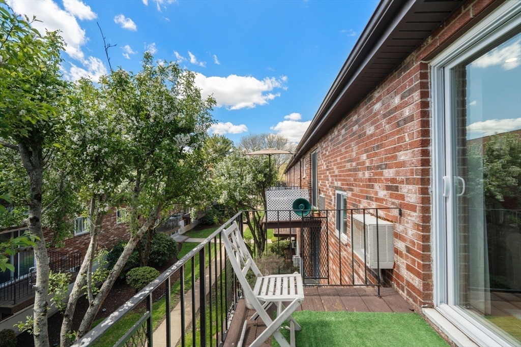 24 Westgate Road # 5