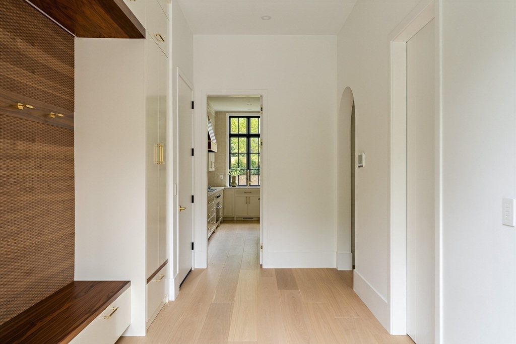 19 Bonnybrook Road