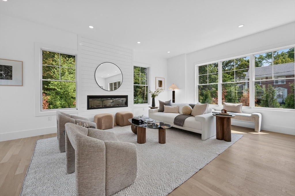 9 Morseland Ave