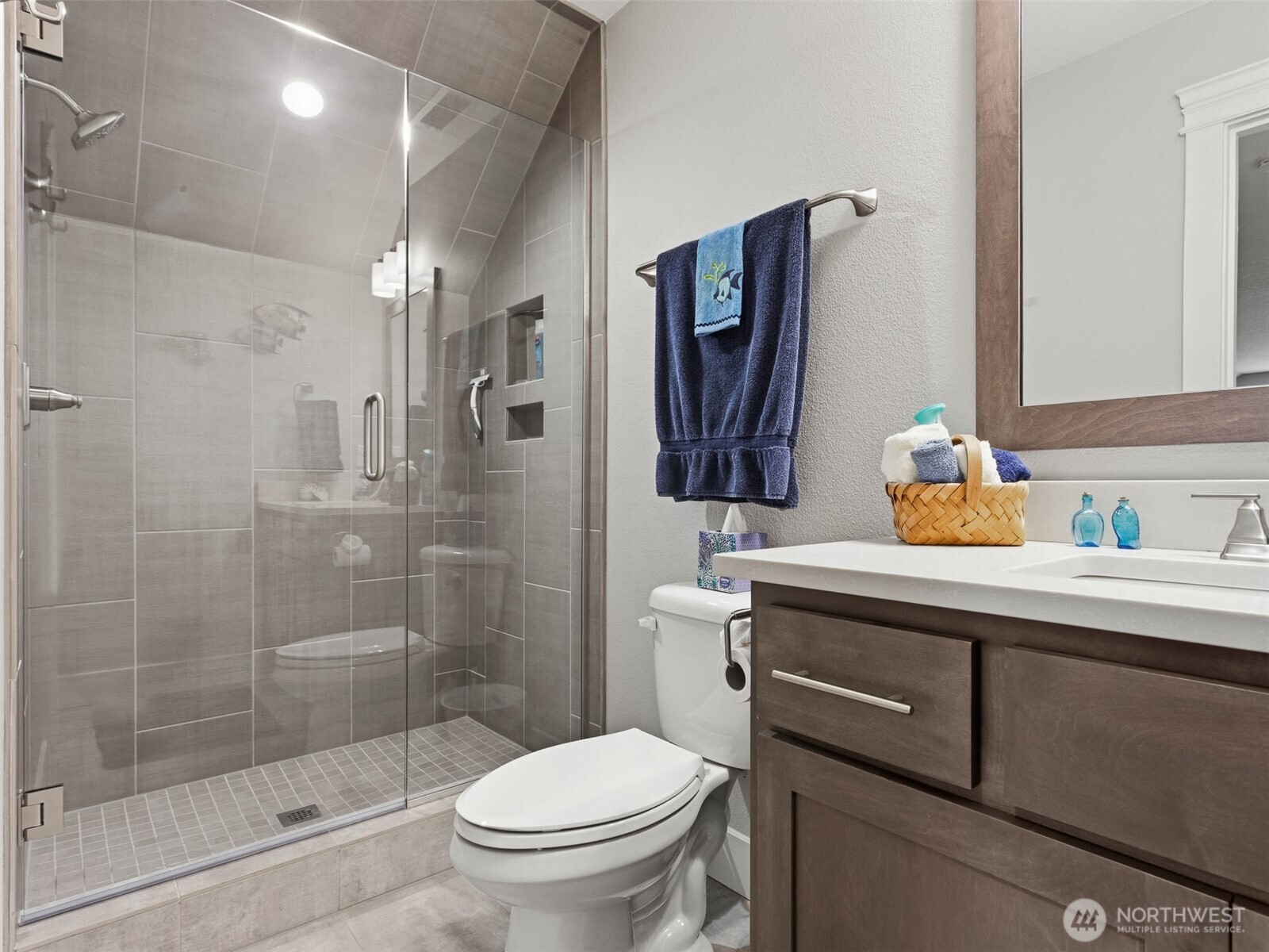 5707 NE 131st Street