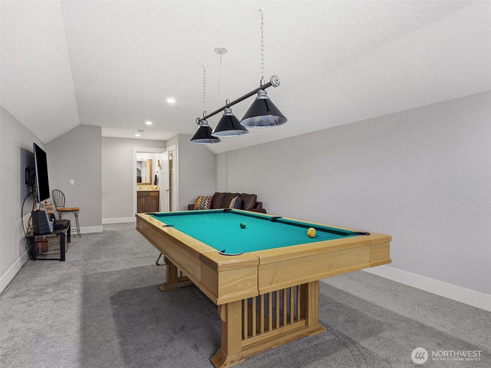 5707 NE 131st Street