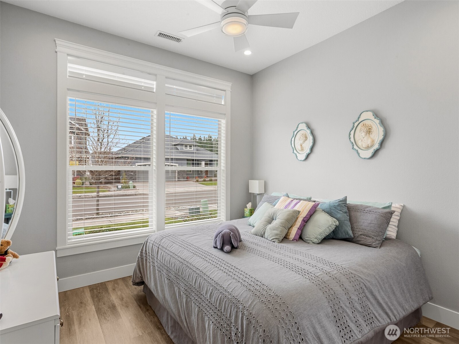 5707 NE 131st Street