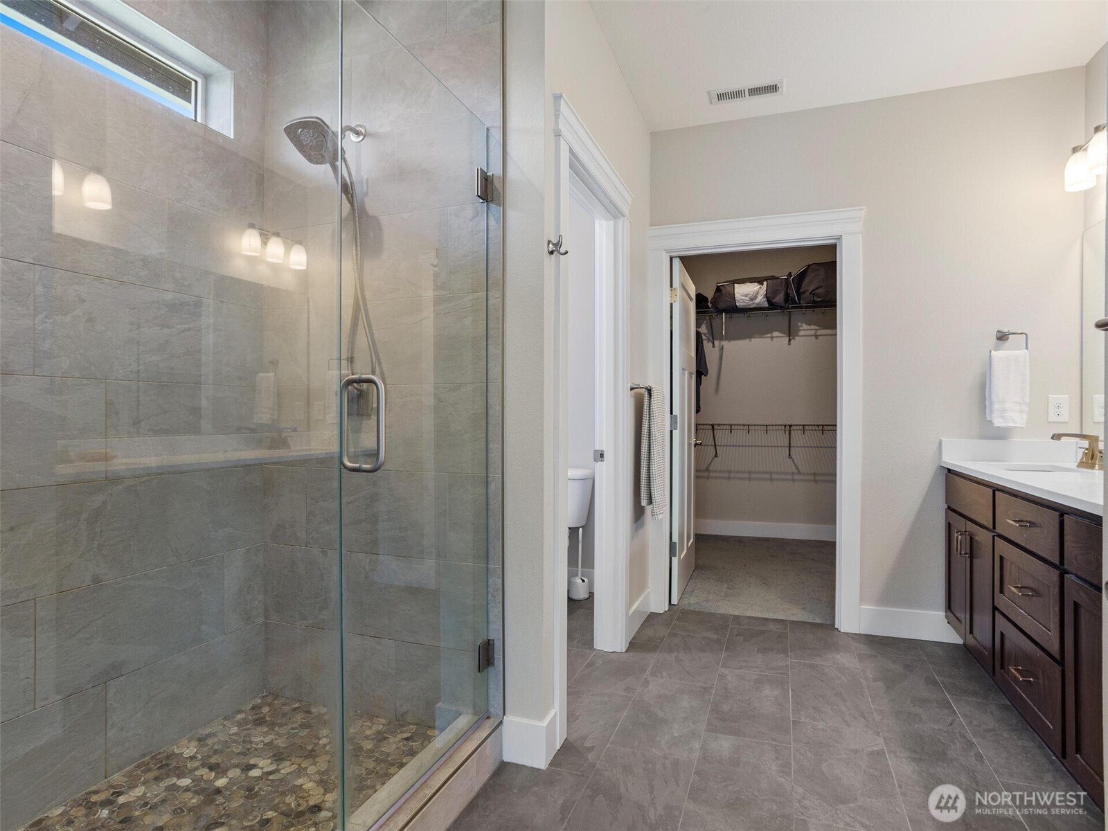 5607 NE 134th Street