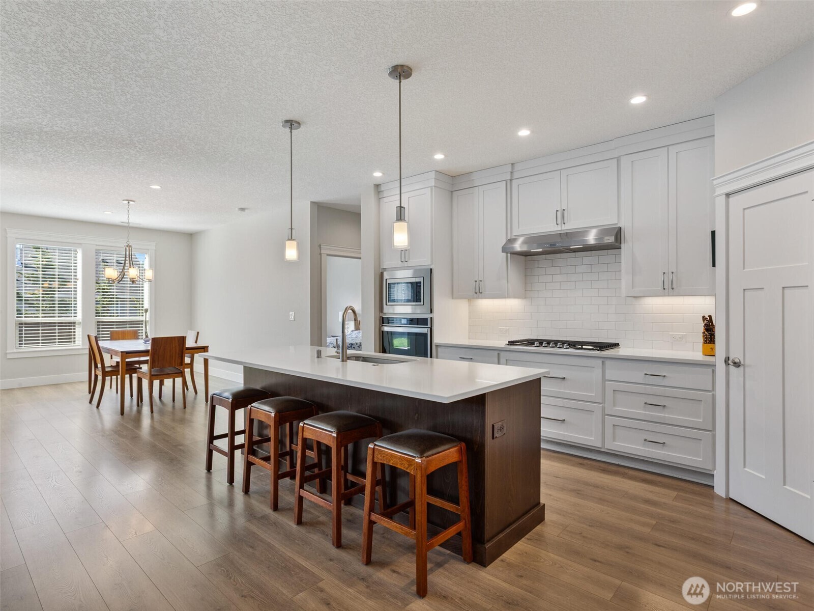 5607 NE 134th Street