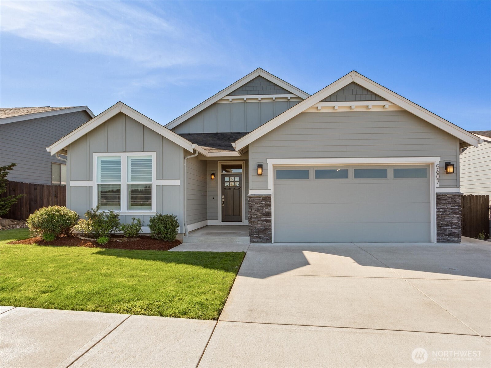 5607 NE 134th Street