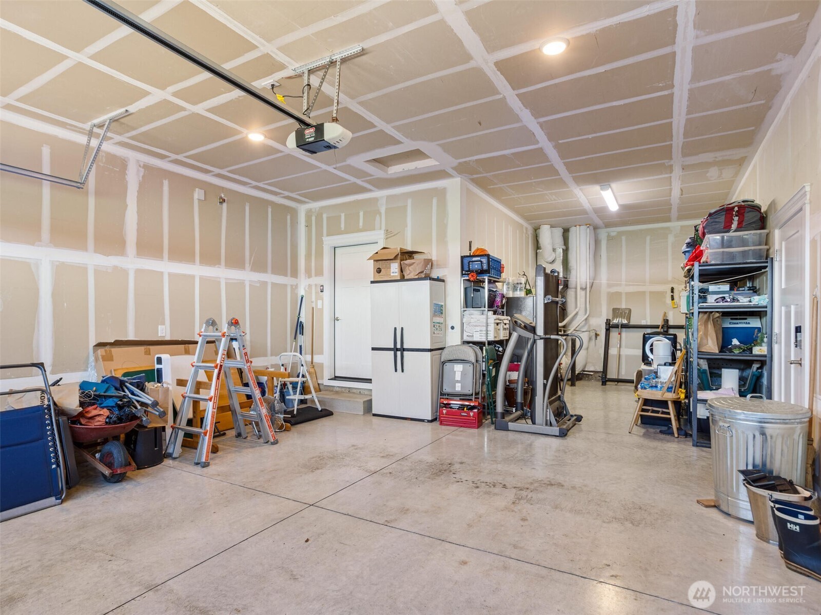 5607 NE 134th Street