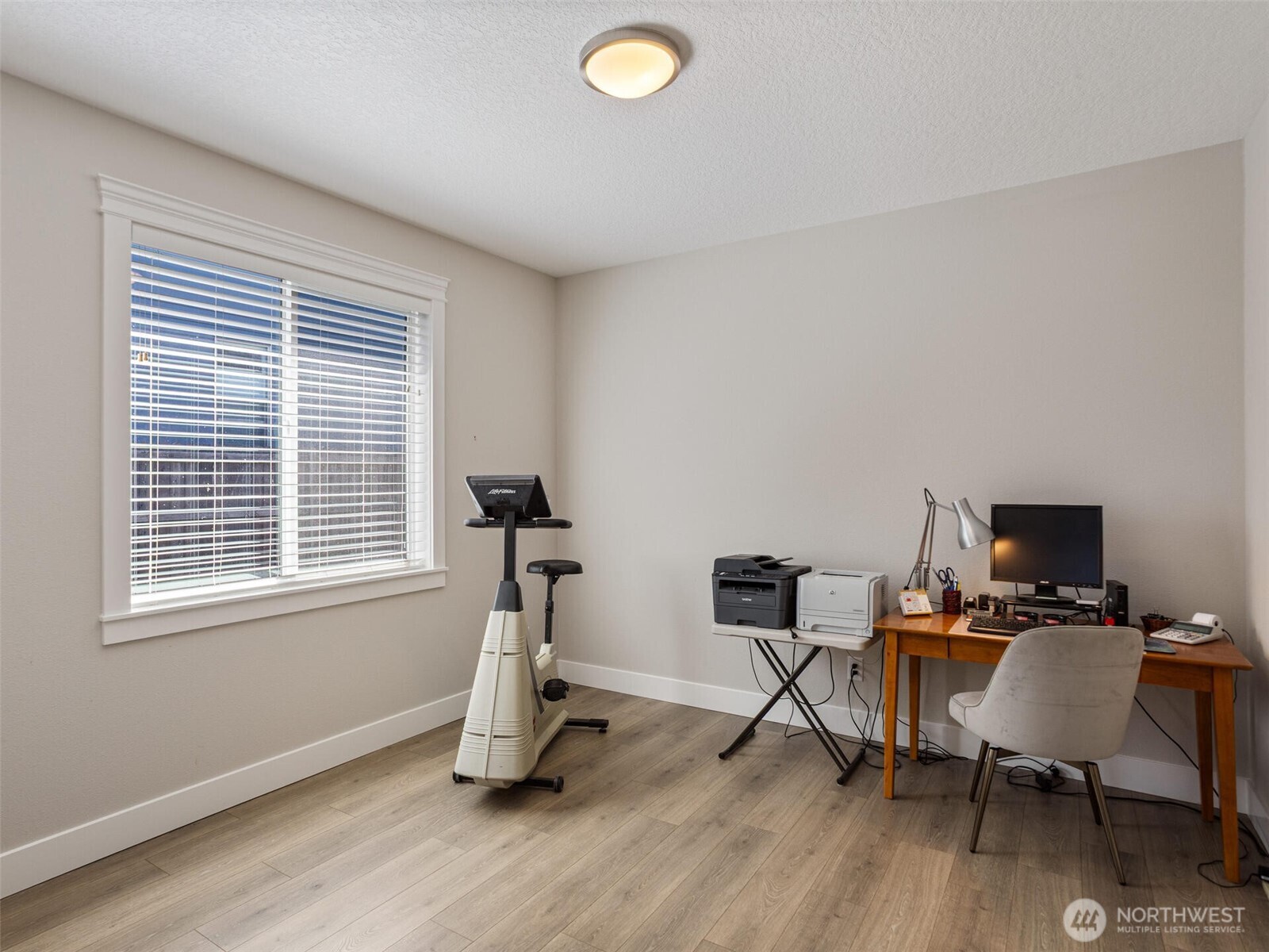 5607 NE 134th Street