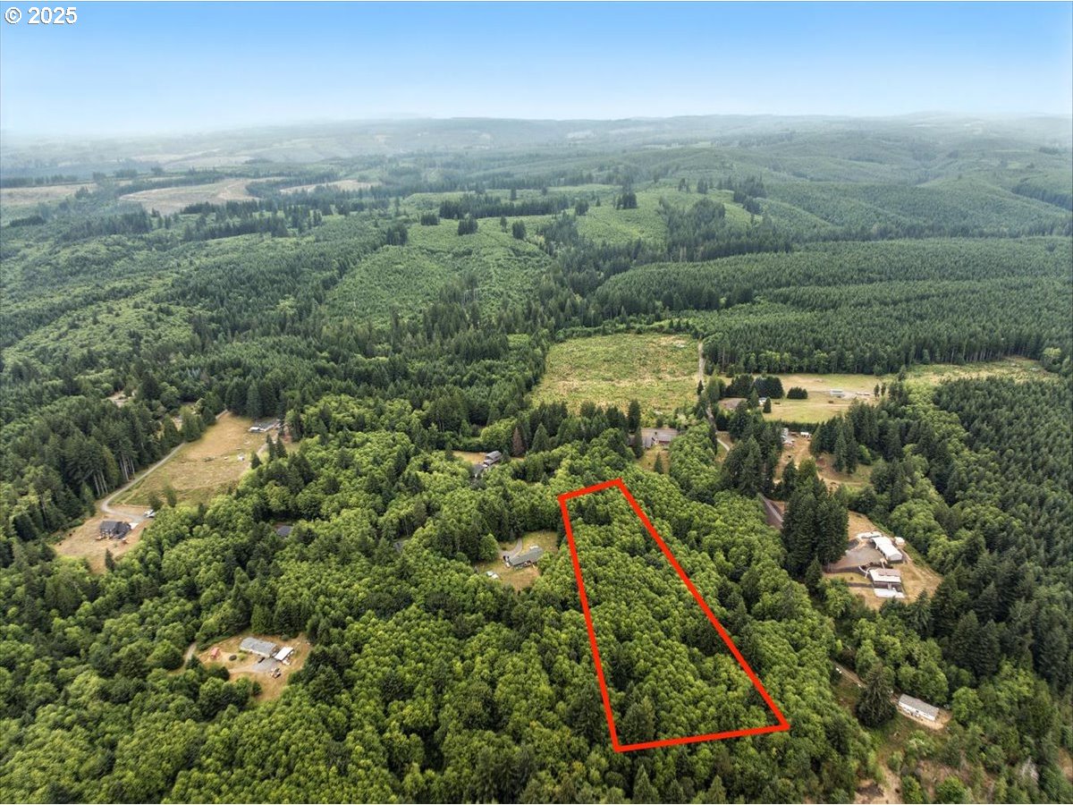 1550 SLIDE CREEK RD