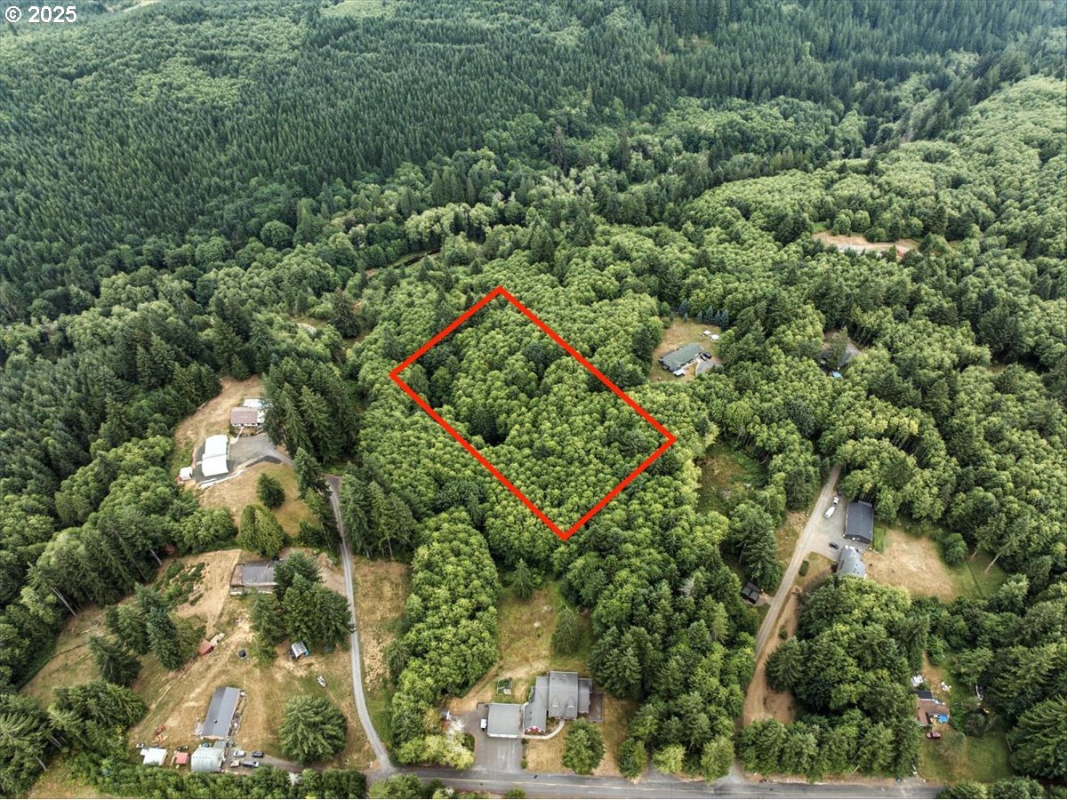 1550 SLIDE CREEK RD