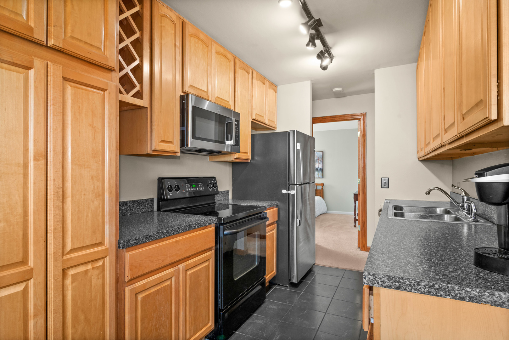 5950 Oakwood Drive Unit: 4B