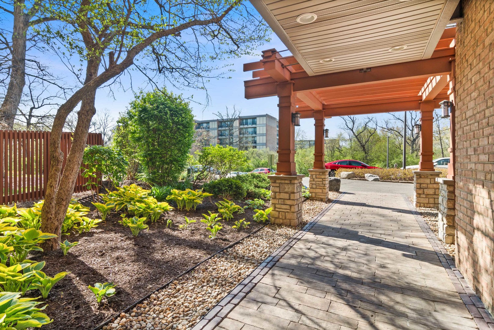 5950 Oakwood Drive Unit: 4B