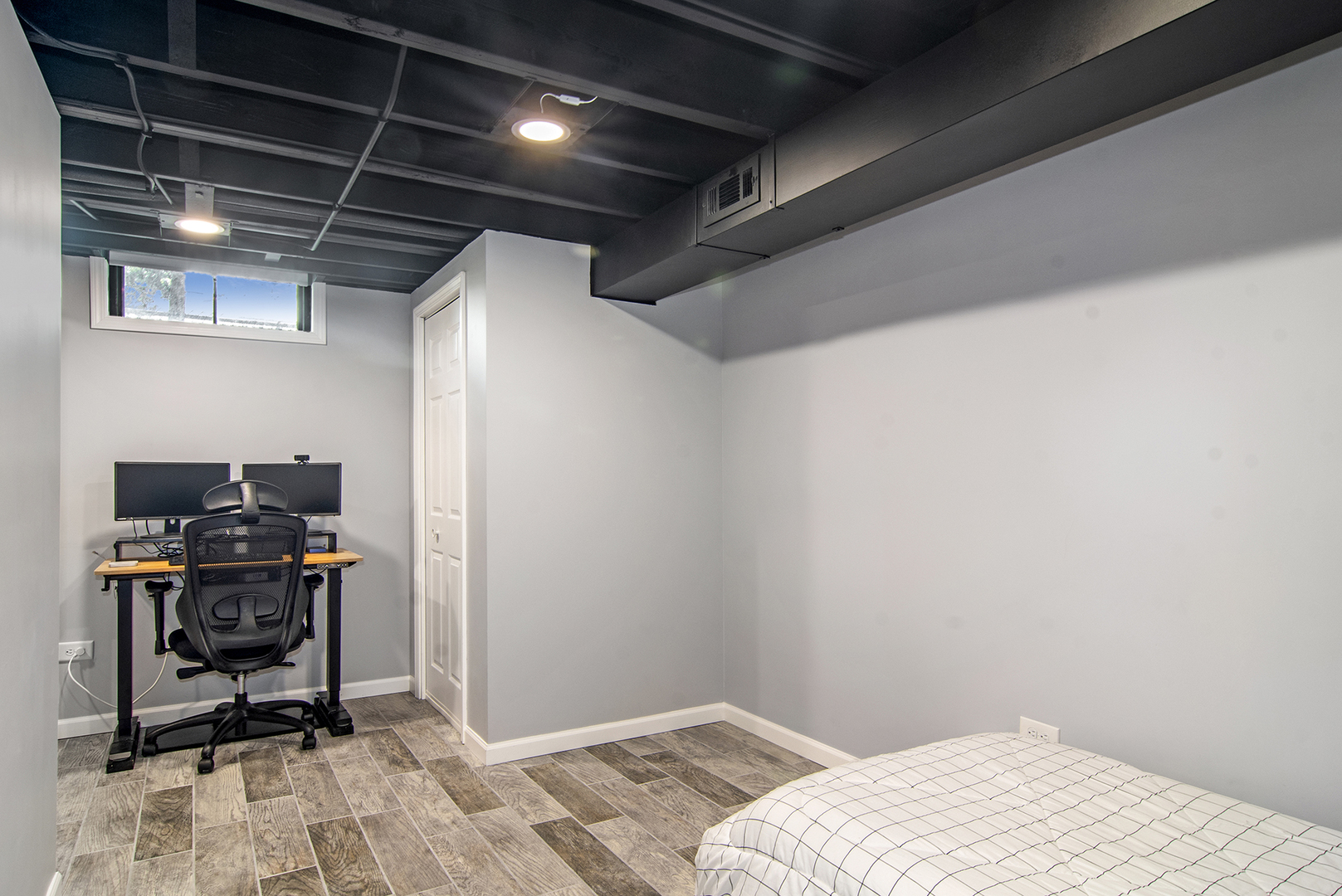 3122 Village Green Drive