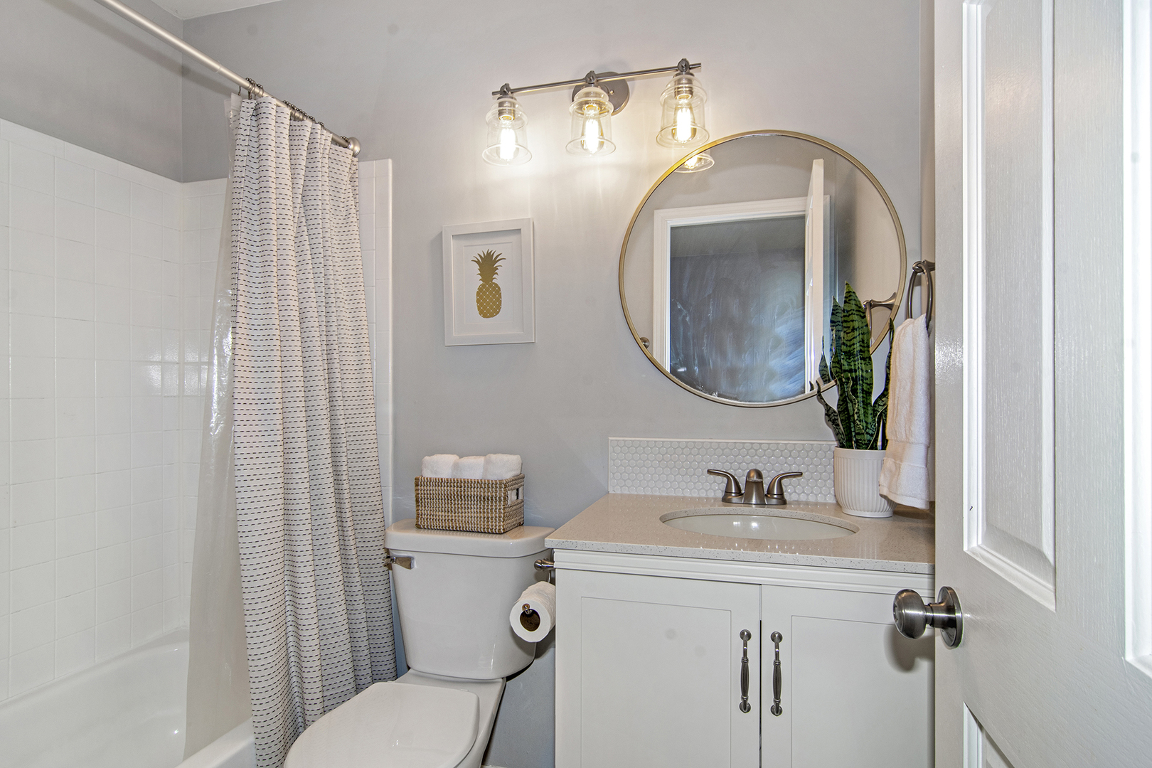 3122 Village Green Drive