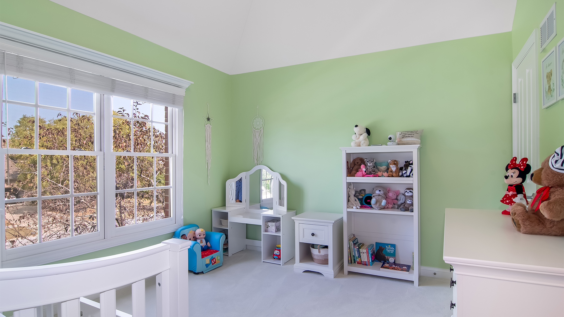 3828 Mistflower Lane