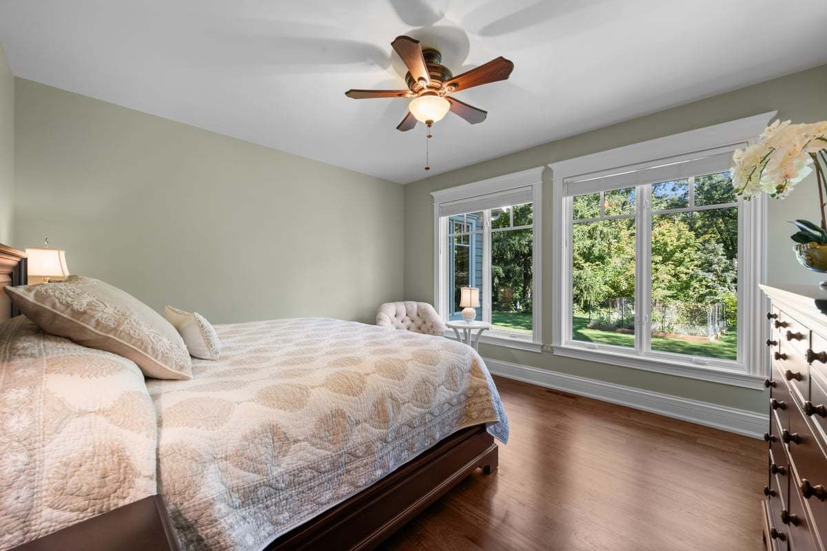 7s561 Green Acres Drive