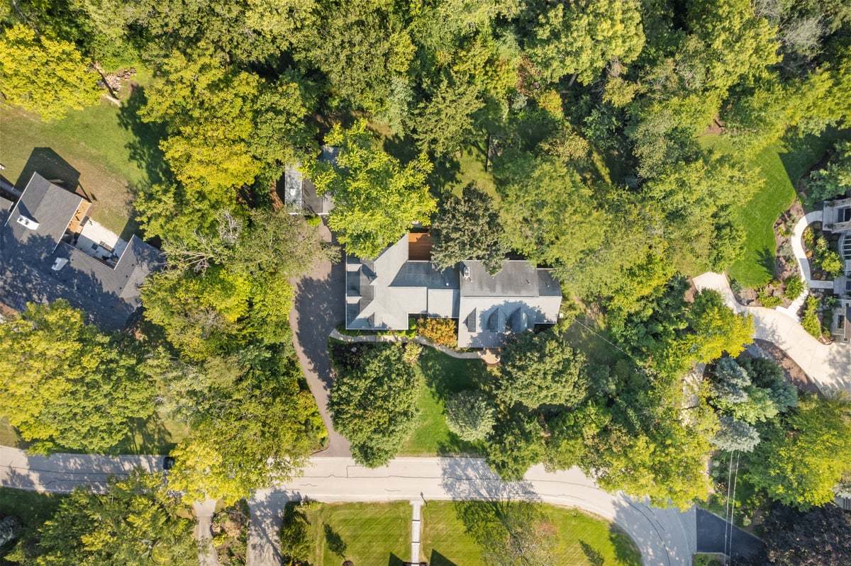 7s561 Green Acres Drive