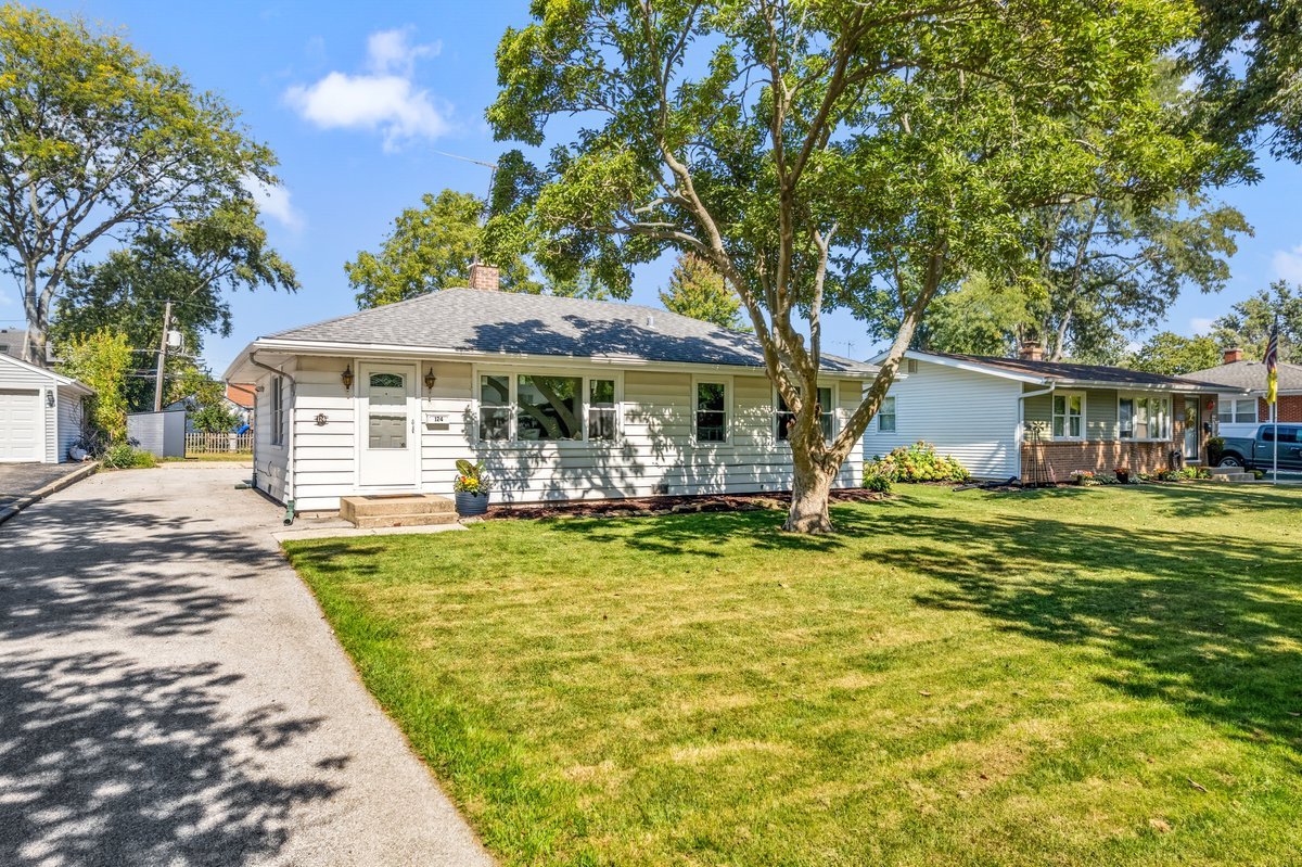 124 W Sunset Avenue