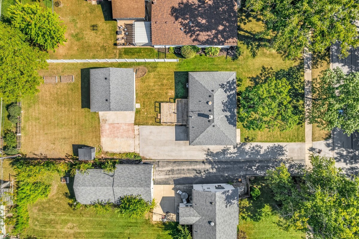 124 W Sunset Avenue