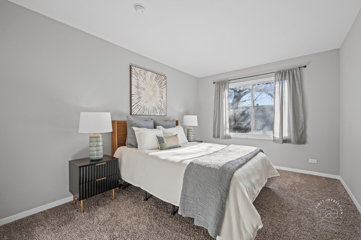 2924 Roberts Drive Unit: 8