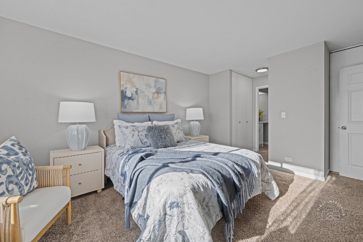 2924 Roberts Drive Unit: 8