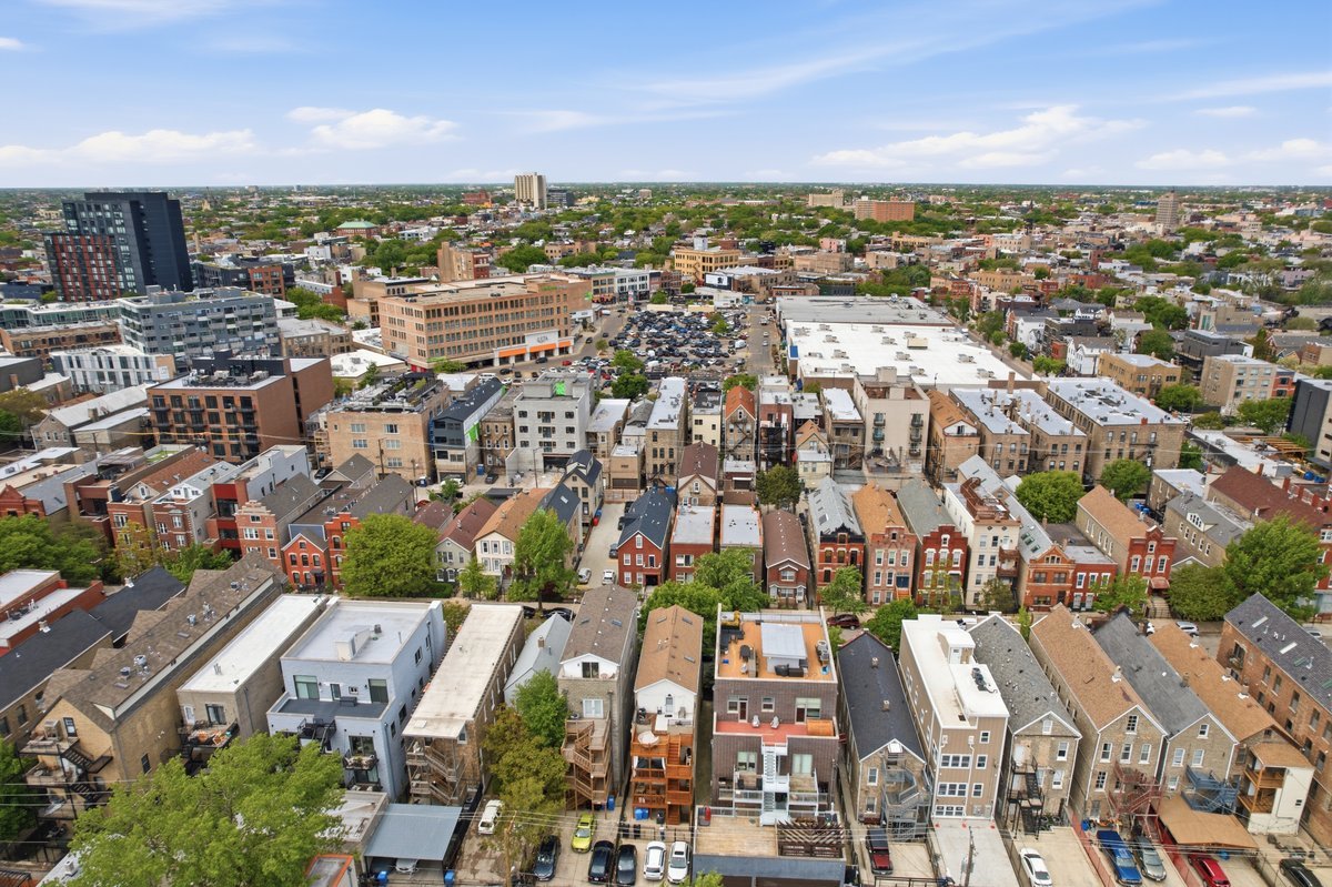 1333 N Bosworth Avenue Unit: 2