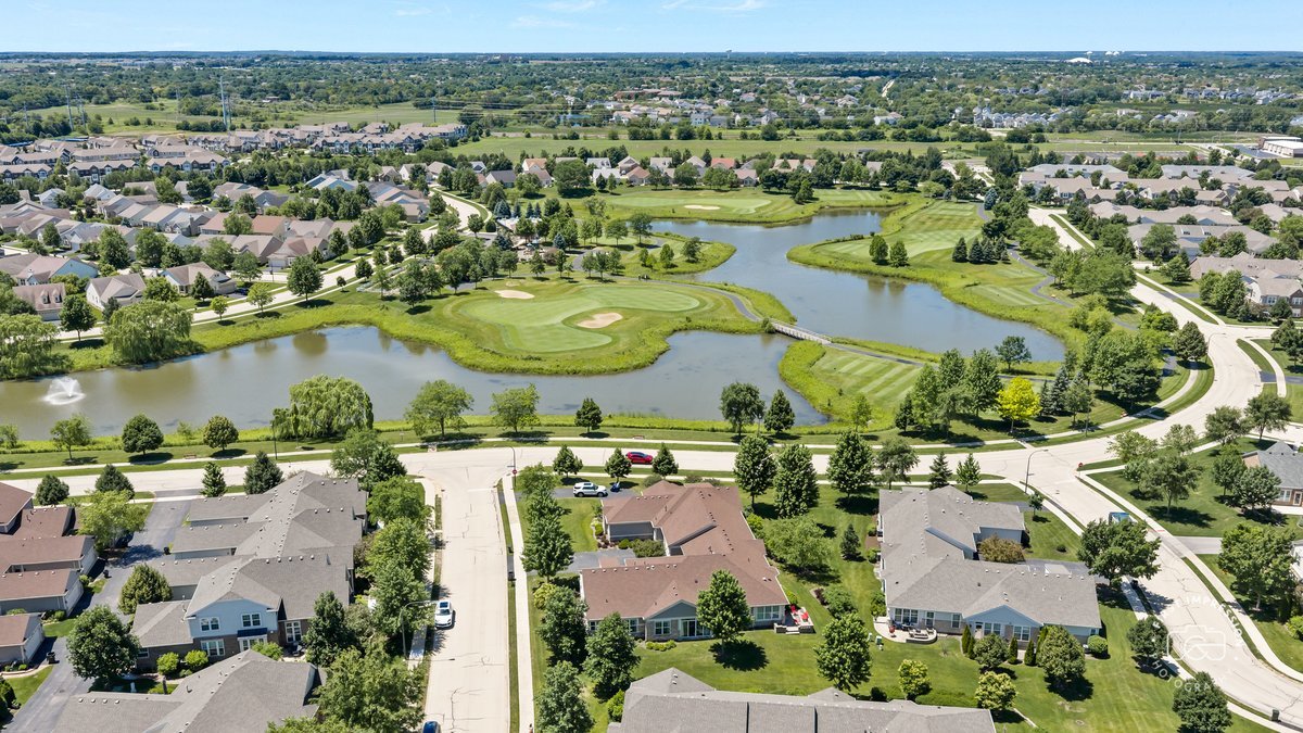 4037 Candlewood Lane Unit: 4037