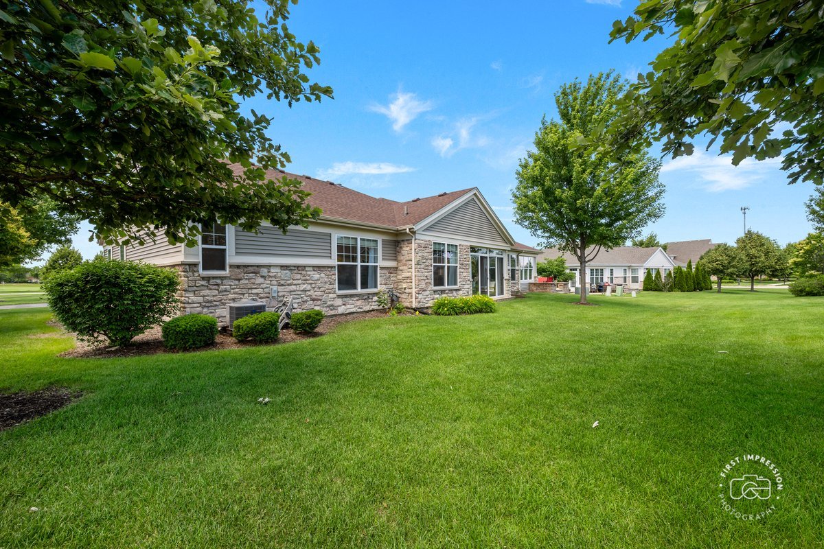 4037 Candlewood Lane Unit: 4037