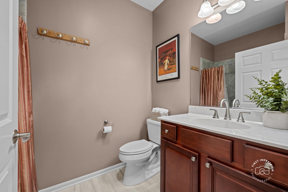 4037 Candlewood Lane Unit: 4037