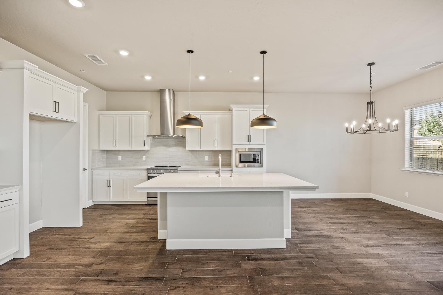20164 Hazelwood Lane