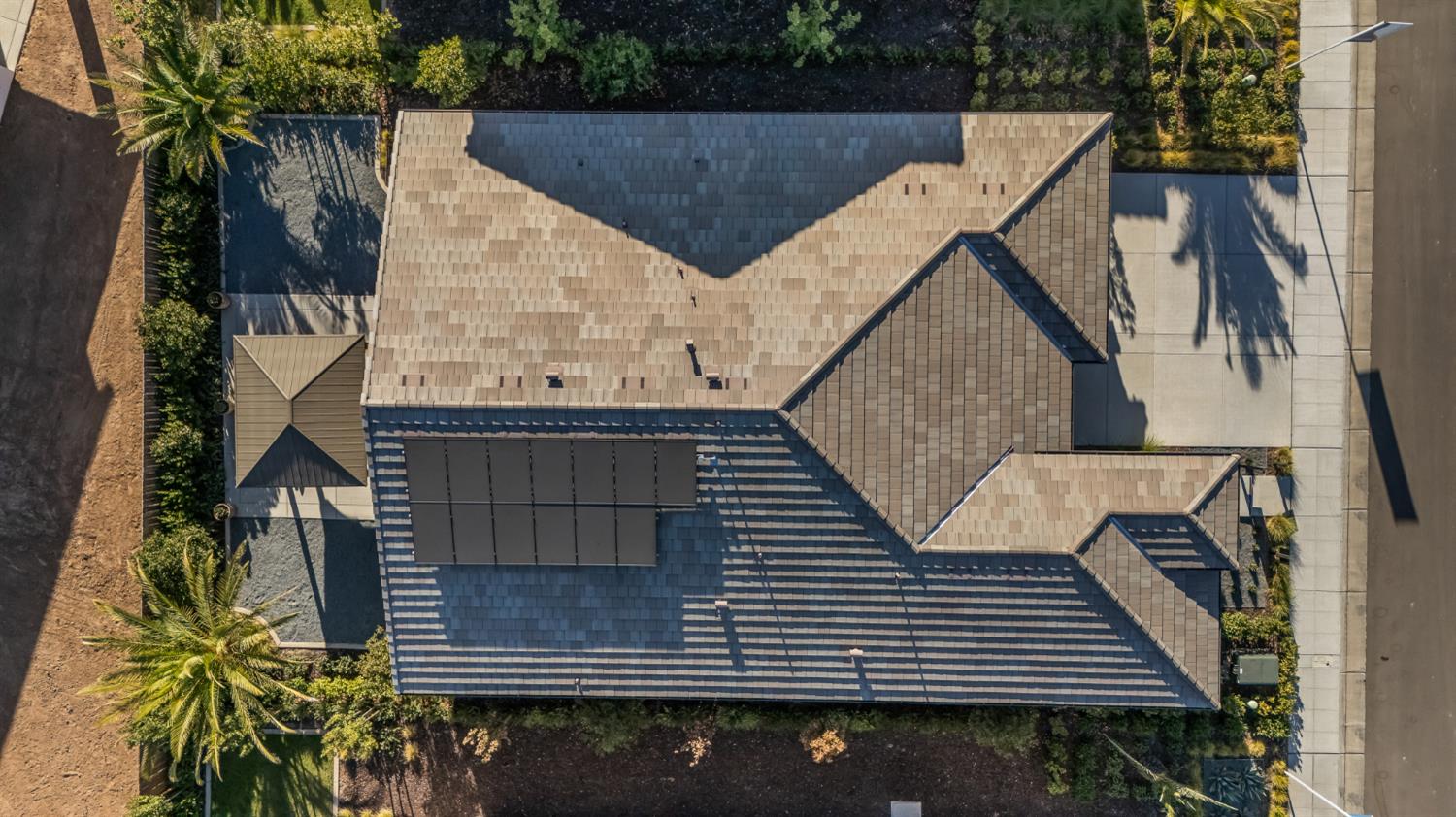 1136 Sophie Drive West