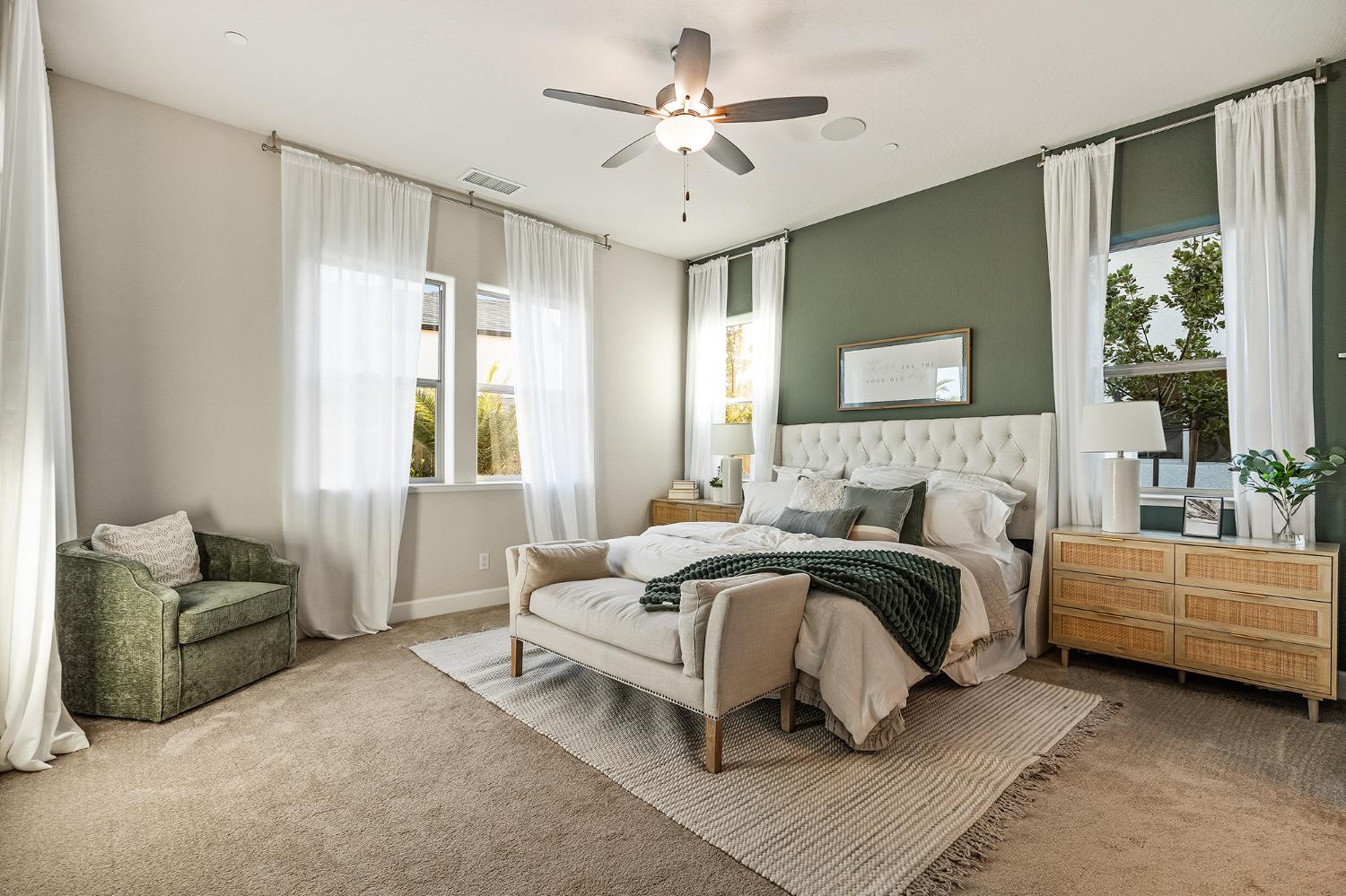 1136 Sophie Drive West