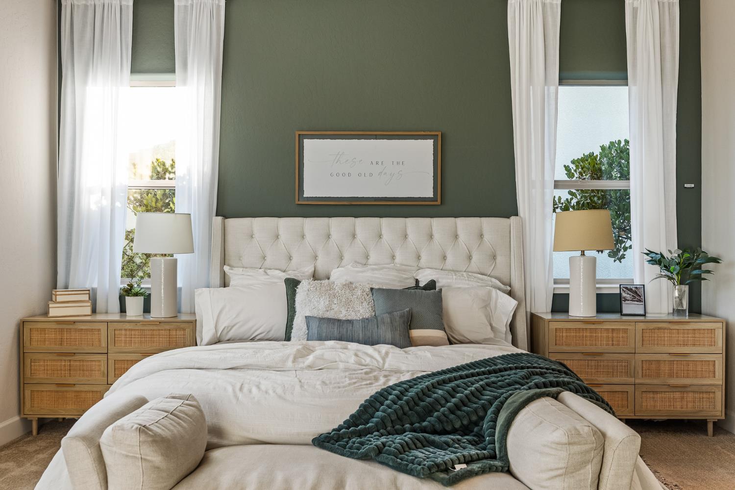 1136 Sophie Drive West