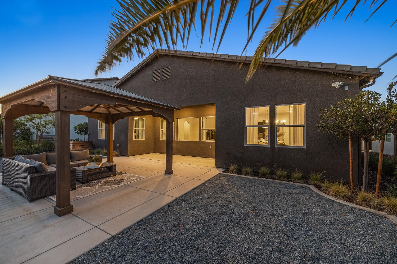 1136 Sophie Drive West