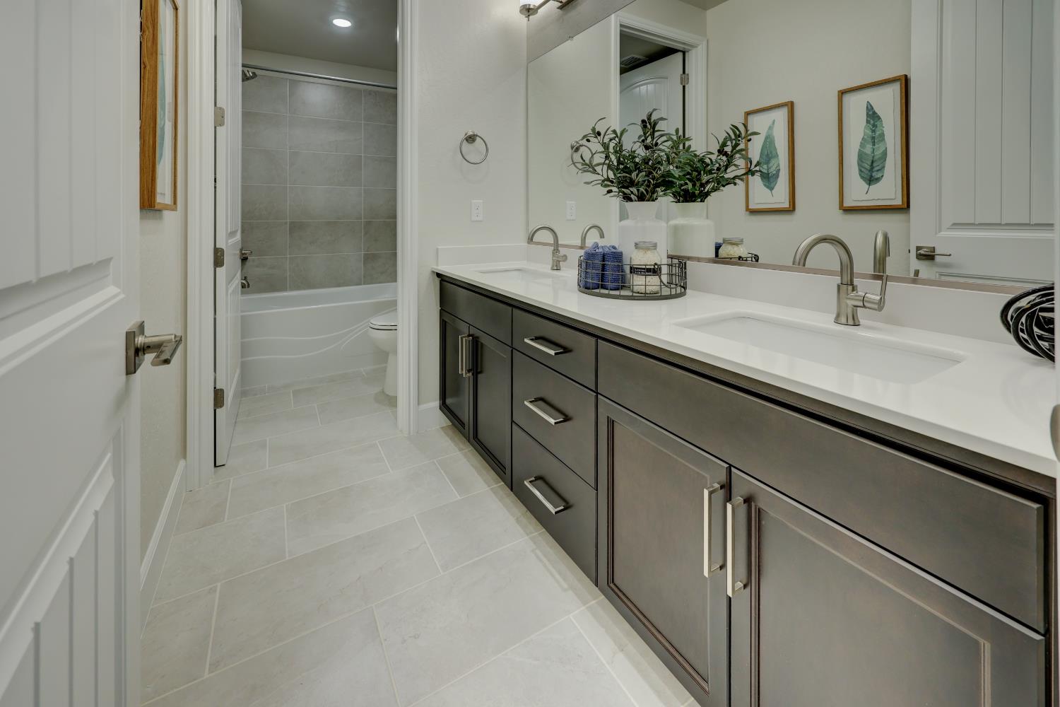 11214 N Via Ravenna Drive
