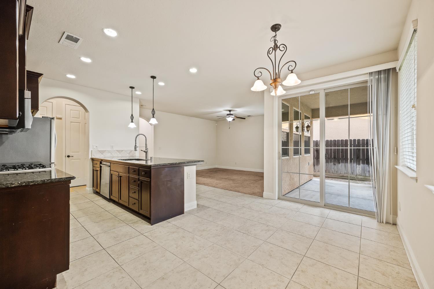 11352 N Via Ventana Way