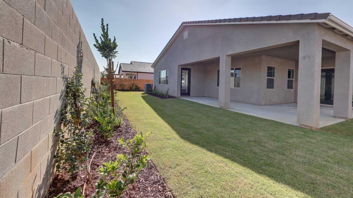 1699 N Blackwood Avenue