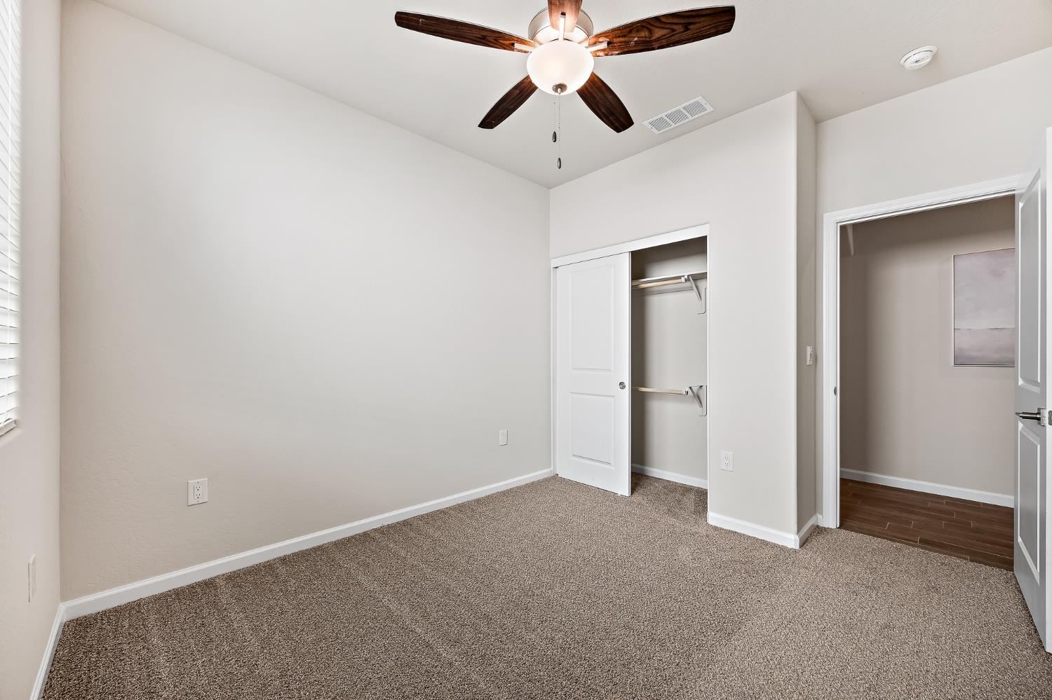 7138 W Ashcroft Avenue