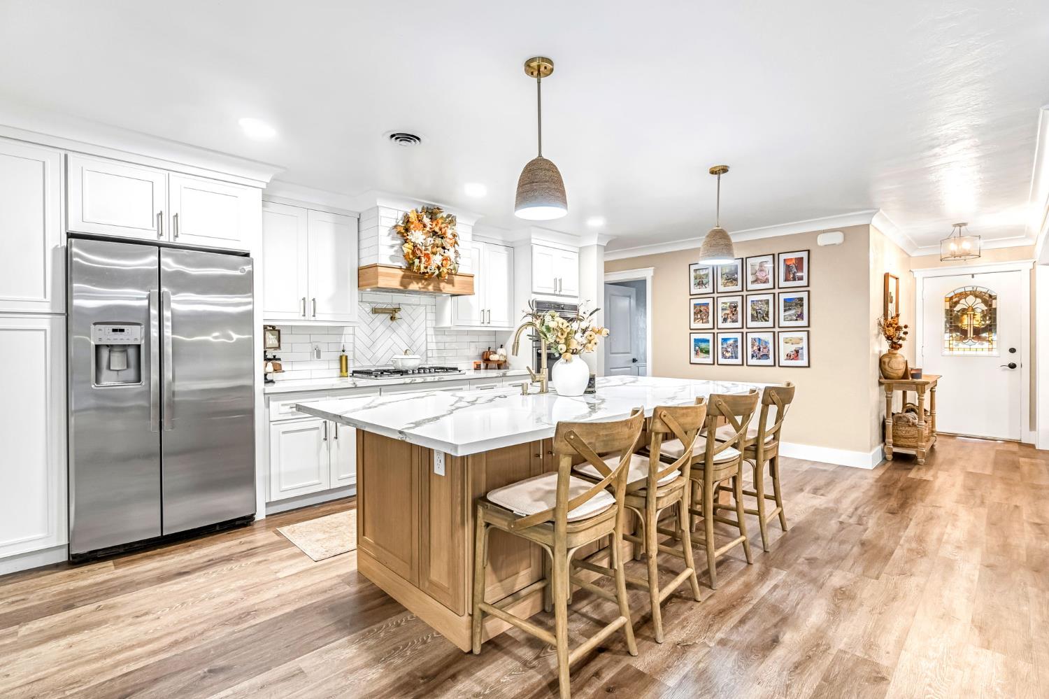 1103 S Linda Vista Street