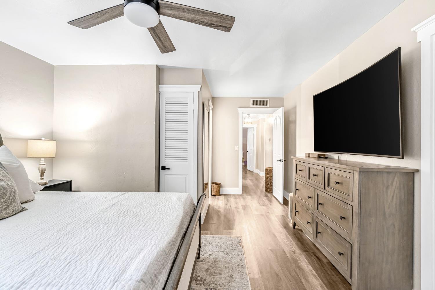 1103 S Linda Vista Street