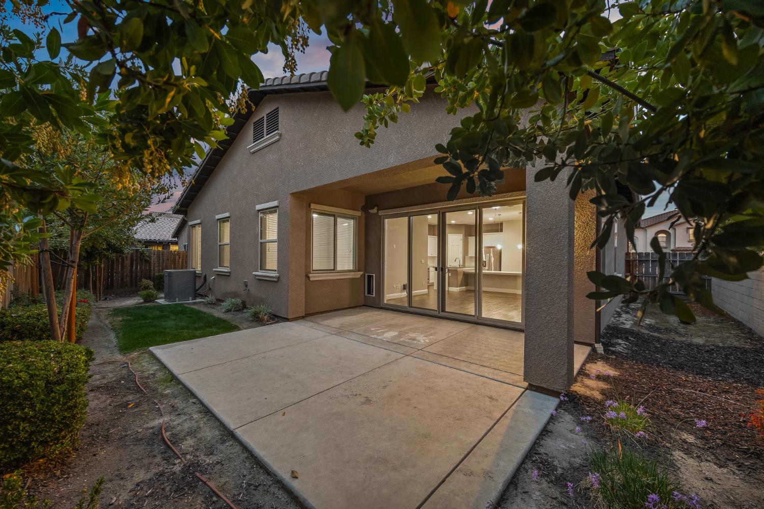 1836 E Bella Rosa Avenue