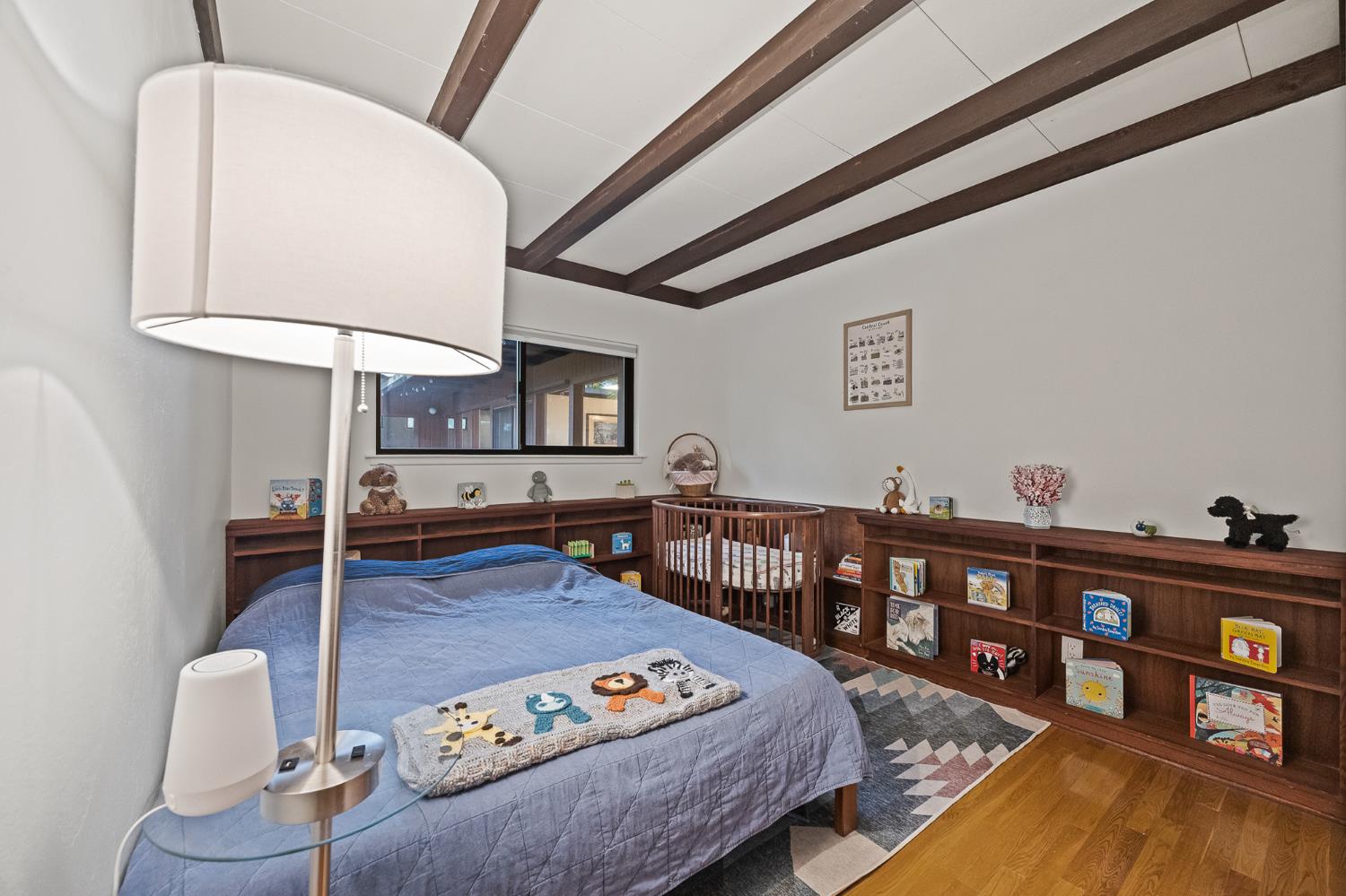 1135 E Santa Ana Avenue